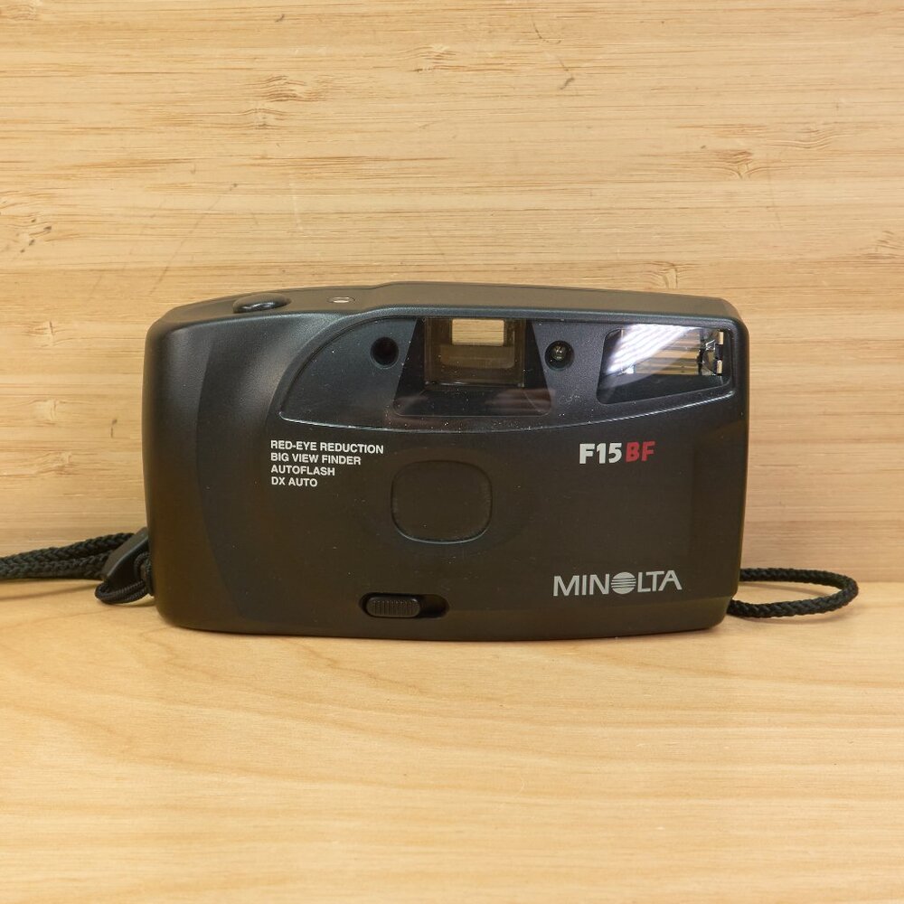 Vintage Minolta F15 BF / 35mm Point & Shoot Film Camera / Fixed Focus / Tested